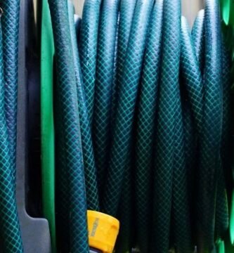 ¿Cómo ahorrar agua al regar el jardín?